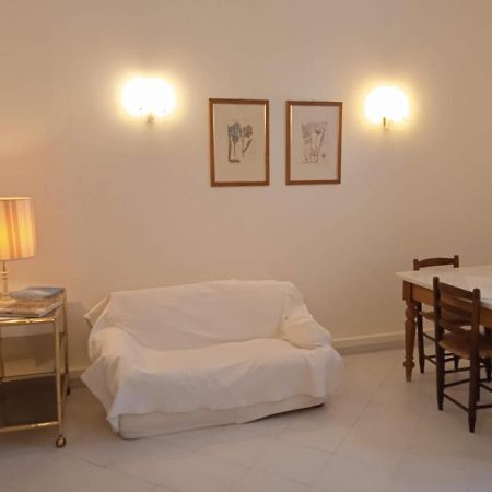 Appartement Casa Jacaranda à Cagliari Extérieur photo