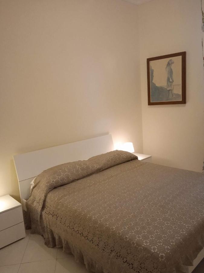Appartement Casa Jacaranda à Cagliari Extérieur photo