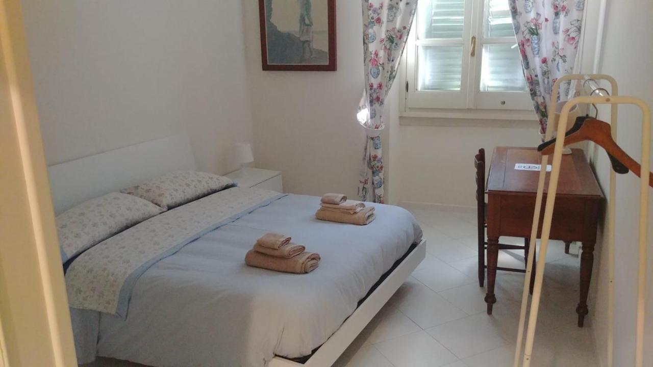 Appartement Casa Jacaranda à Cagliari Extérieur photo